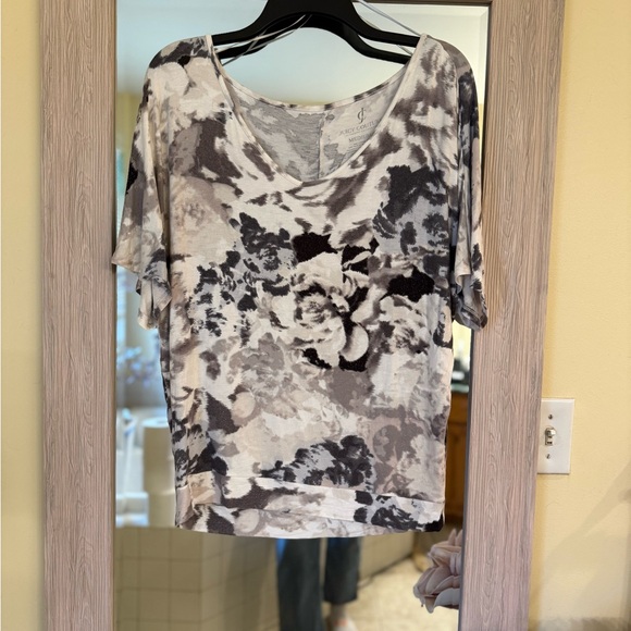 Juicy Couture Tops - Juicy Couture Gray and Black Short Sleeve T-Shirt